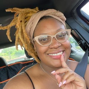 Meet your Posher, Camry